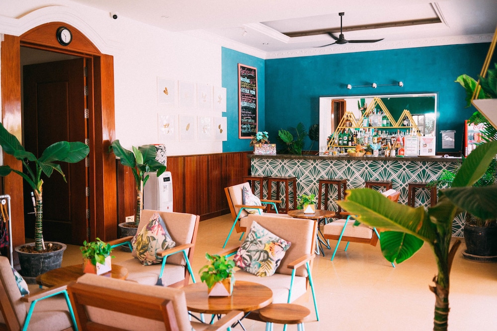 Baby Elephant Boutique Hotel 53/69