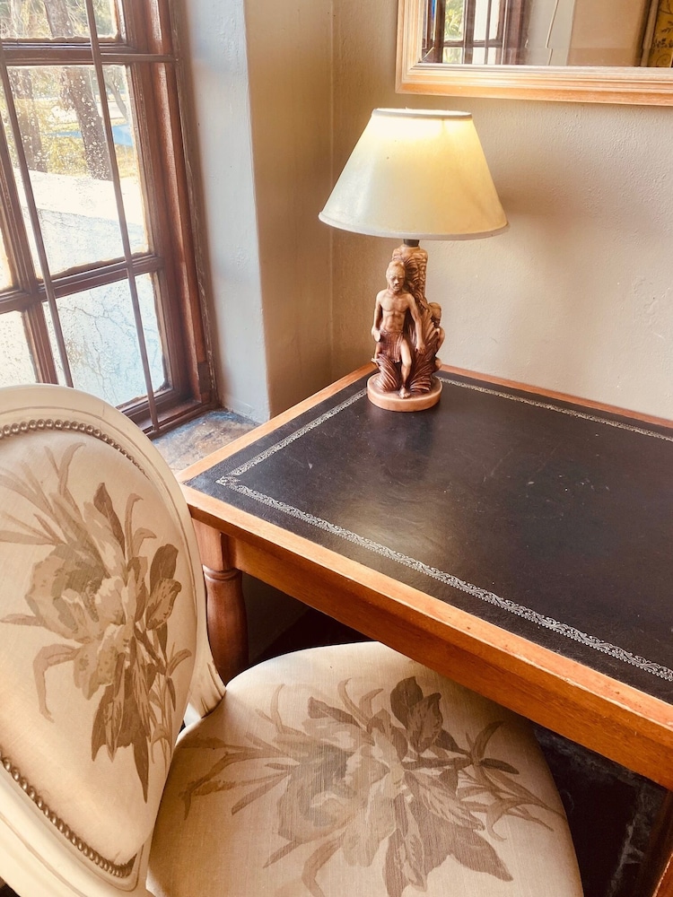 Boord Guesthouse 22/50