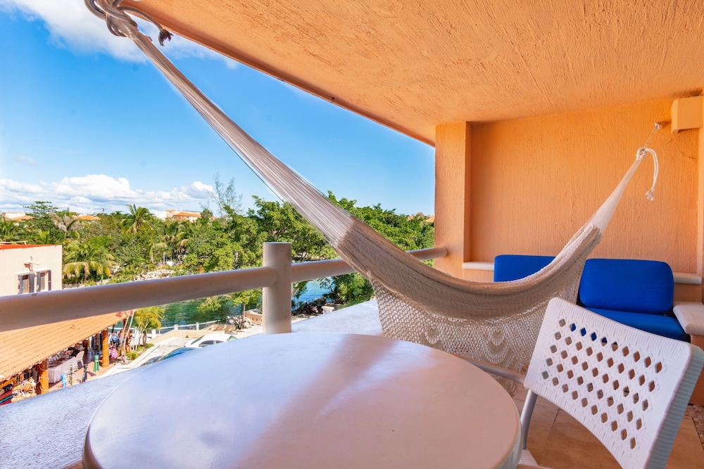 OMNI PUERTO AVENTURAS BEACH RESORT 24/53