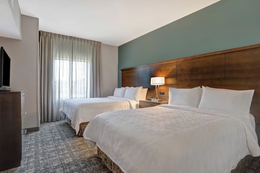 1 Bedroom, Suite, 2 Queen Beds, Sofa, Kitchen