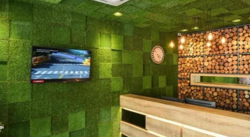 Laman Green The Boutique Hotel 44/45