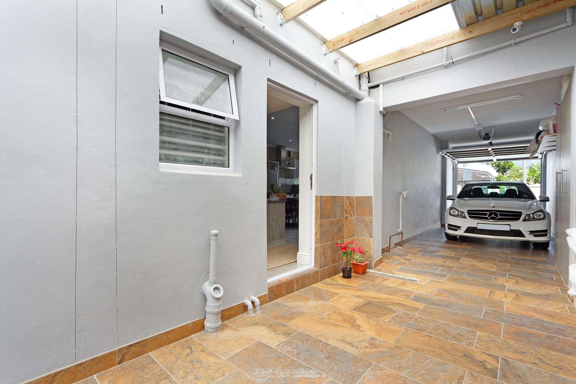 Camdene Guesthouse 4/49