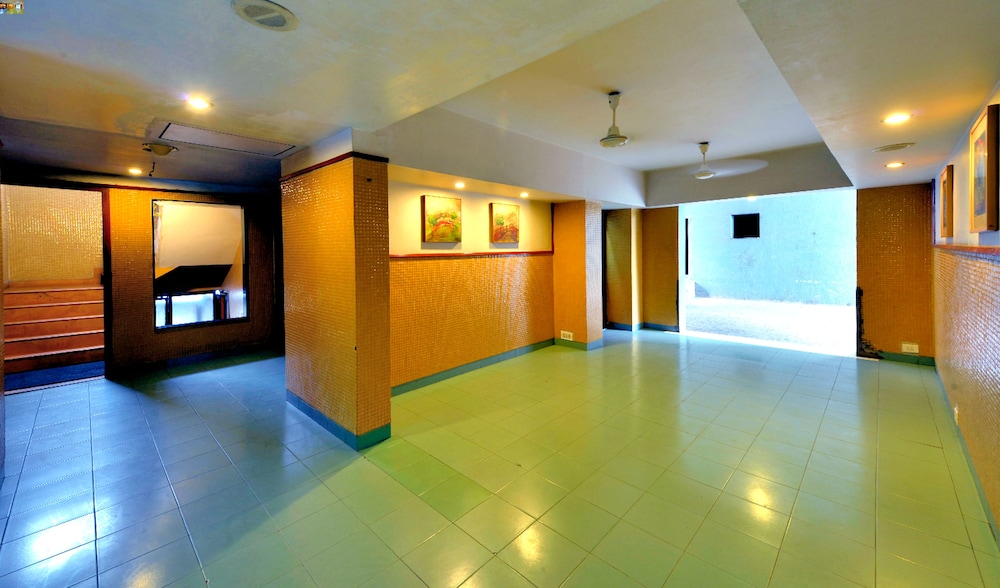 Budget Inn Belevue 9/72