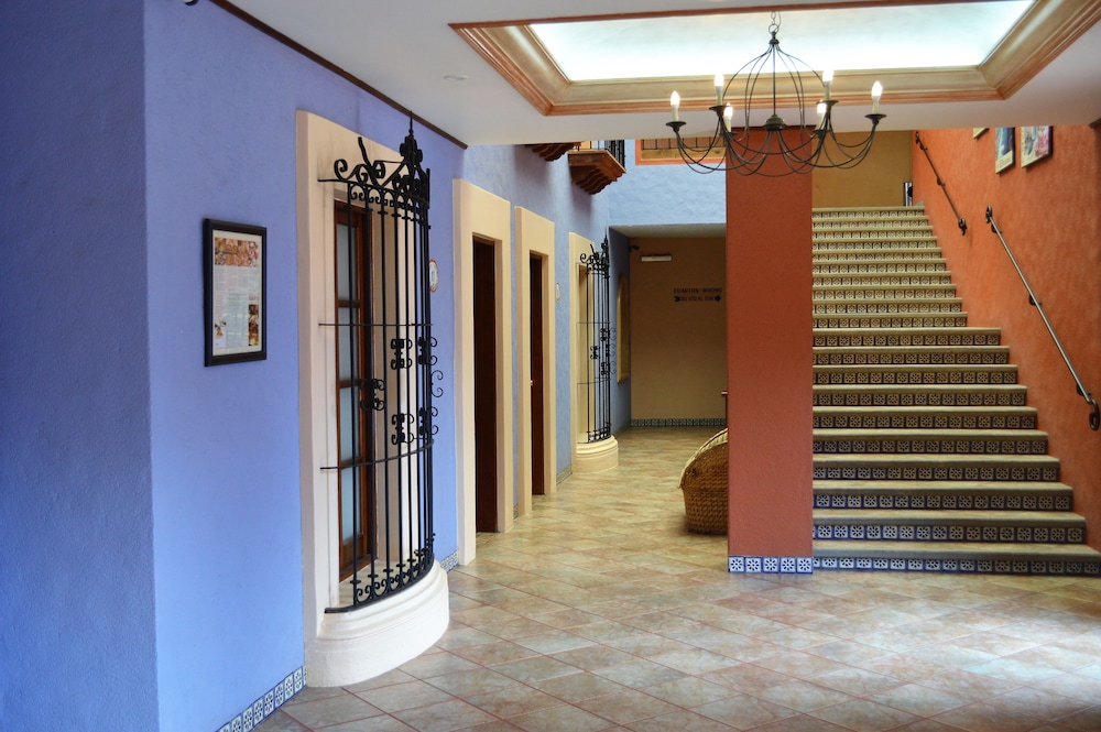 Hotel Santa Helena Plaza 6/42