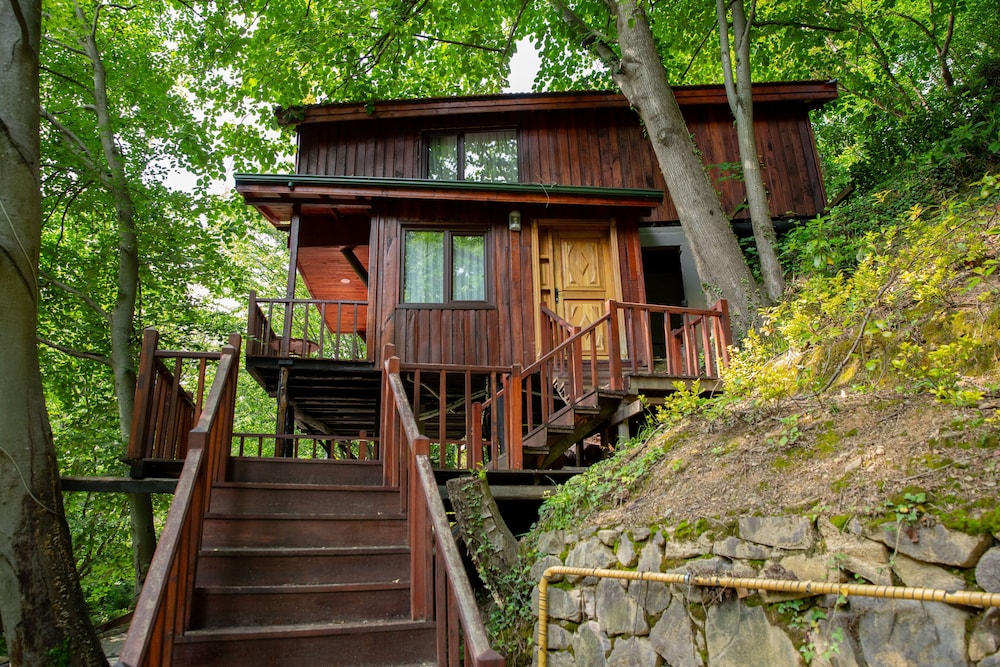 The Canyon Hotel & Resort 50/62