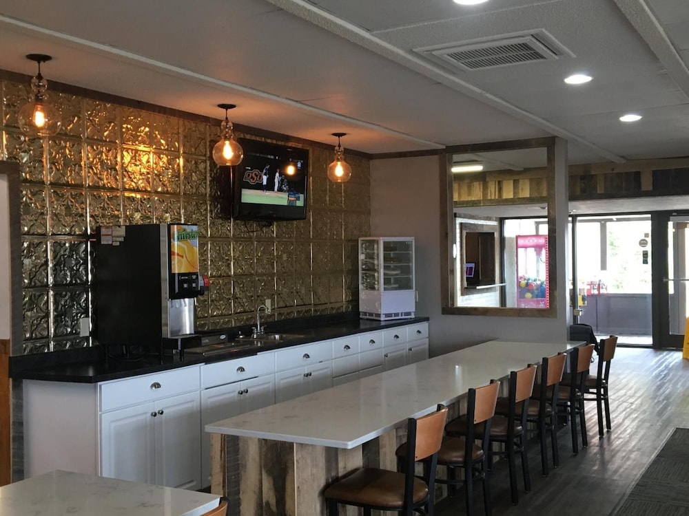 Sunlac Inn 14/24