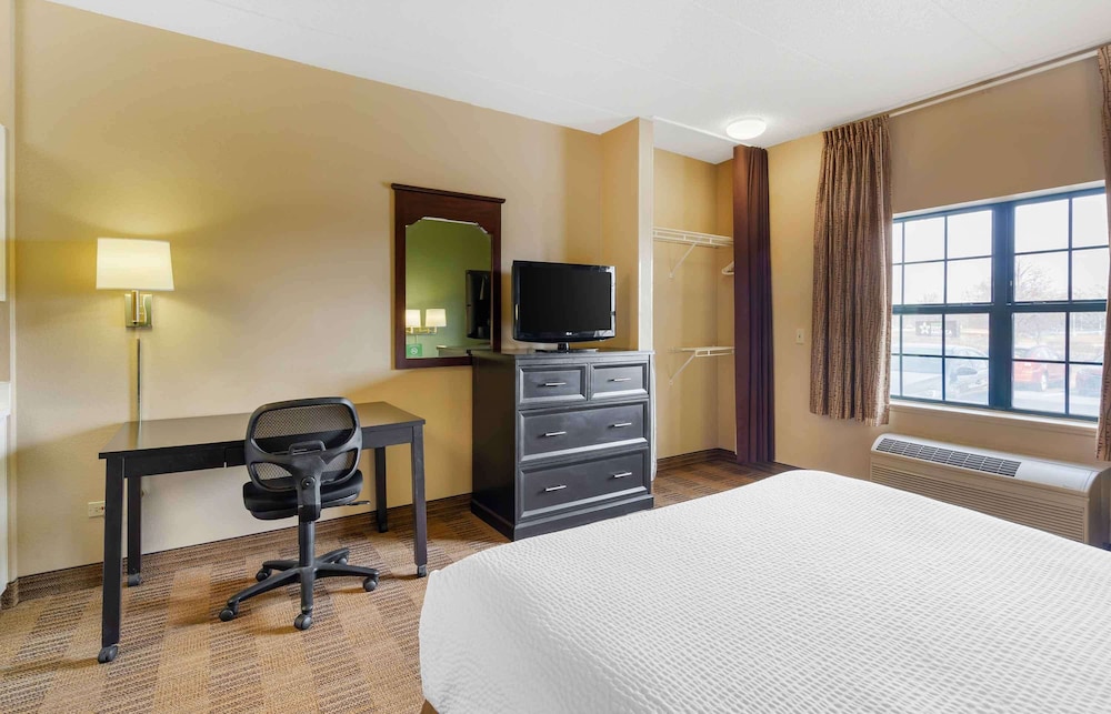 Extended Stay America - Chicago - Elmhurst - O'hare 18/41