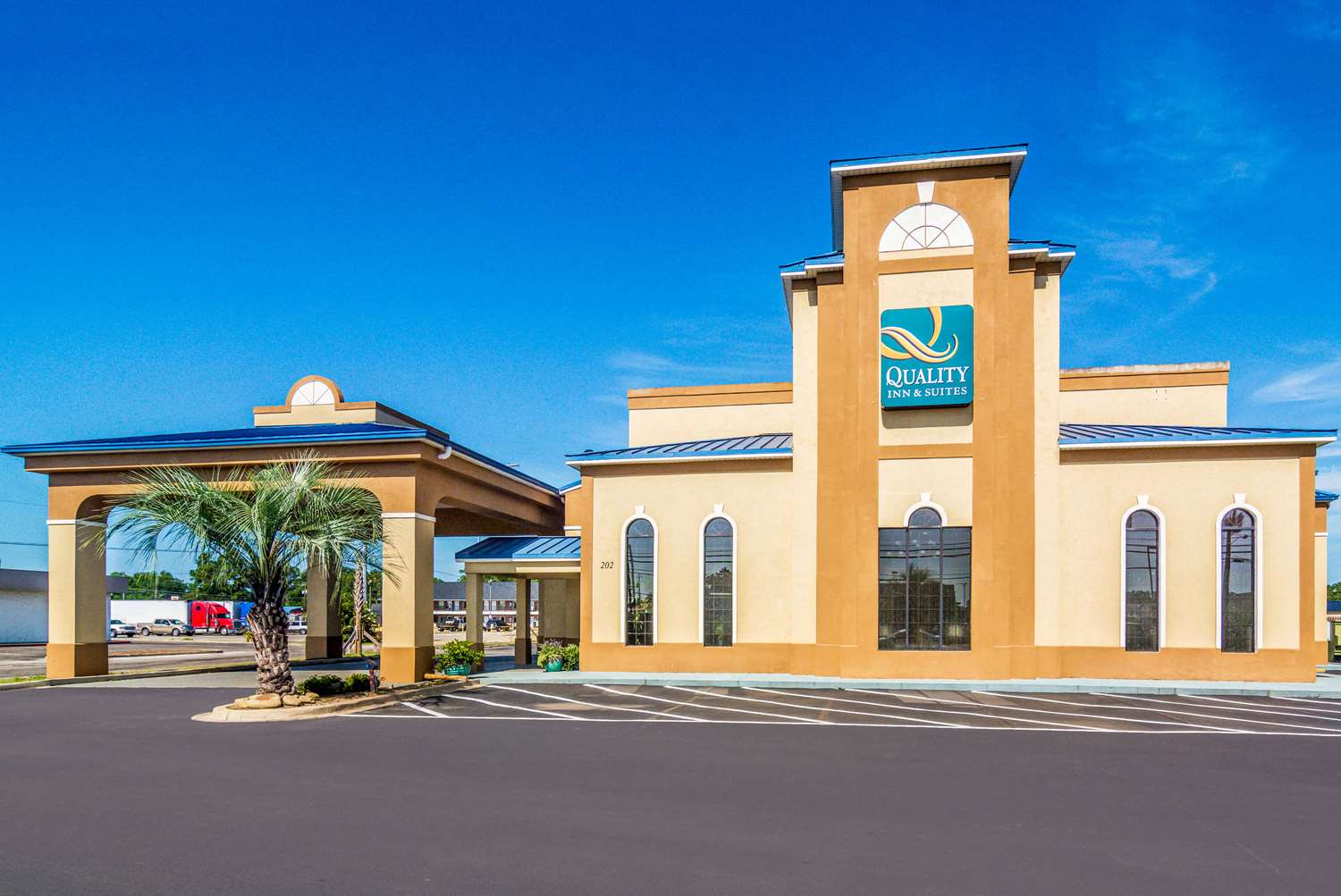 Quality Inn & Suites Lake City 2/25