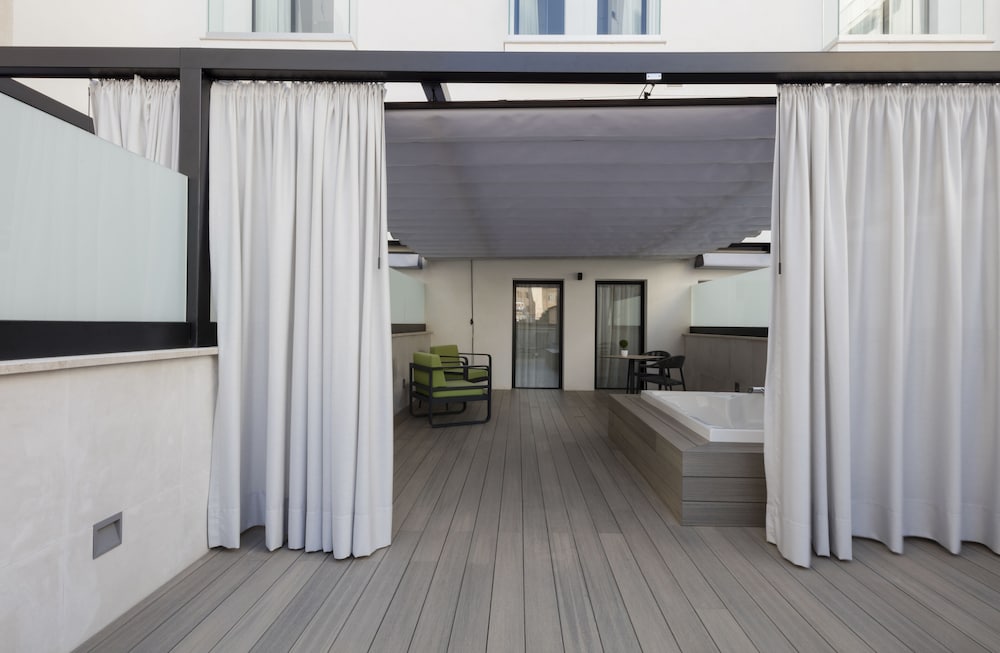 Som Ars Magna Bleisure Hotel 5/62