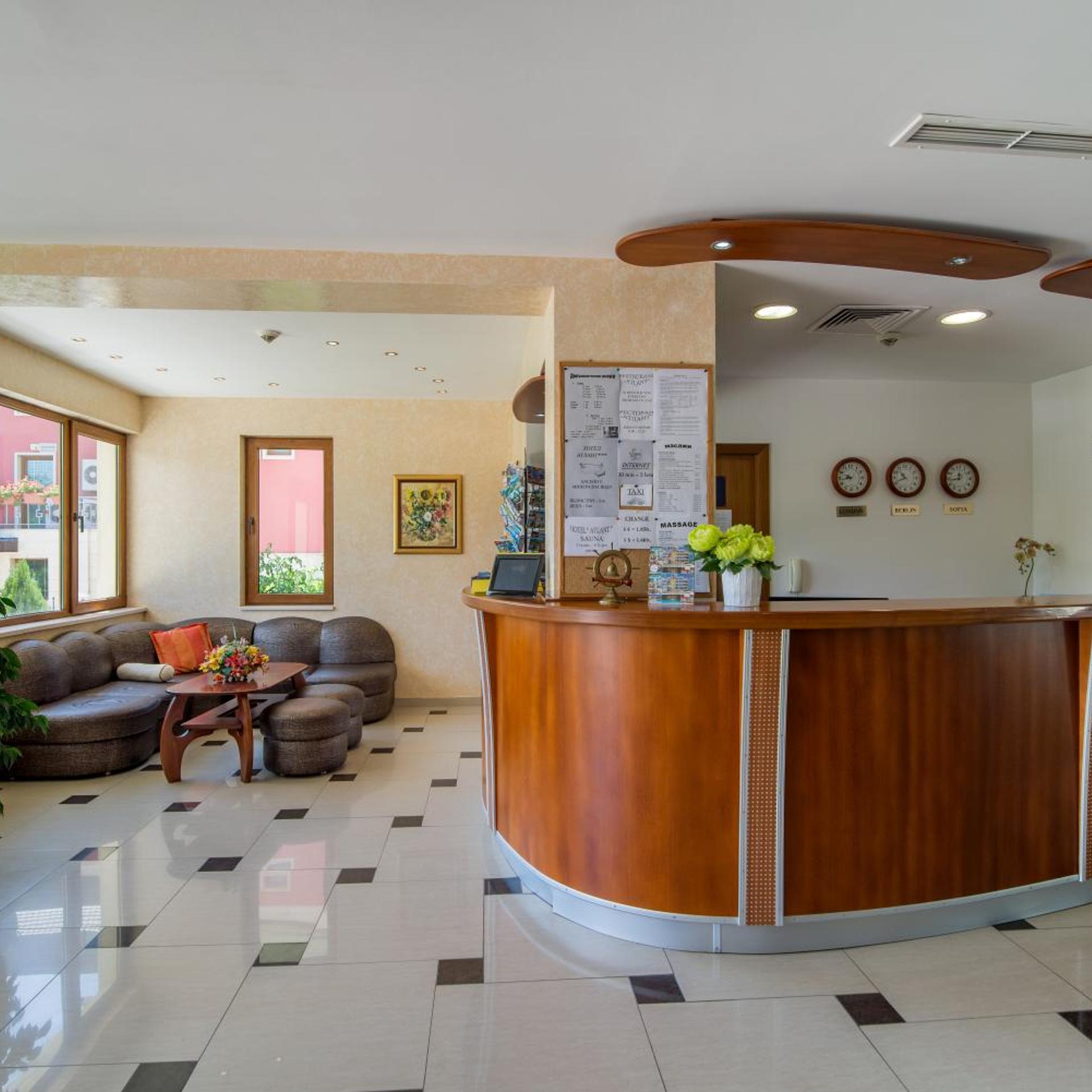 Atlant Hotel 7/50