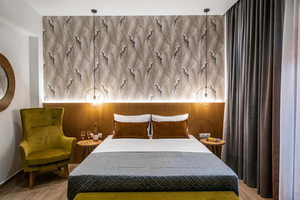 Kipos Boutique Suites 9/29
