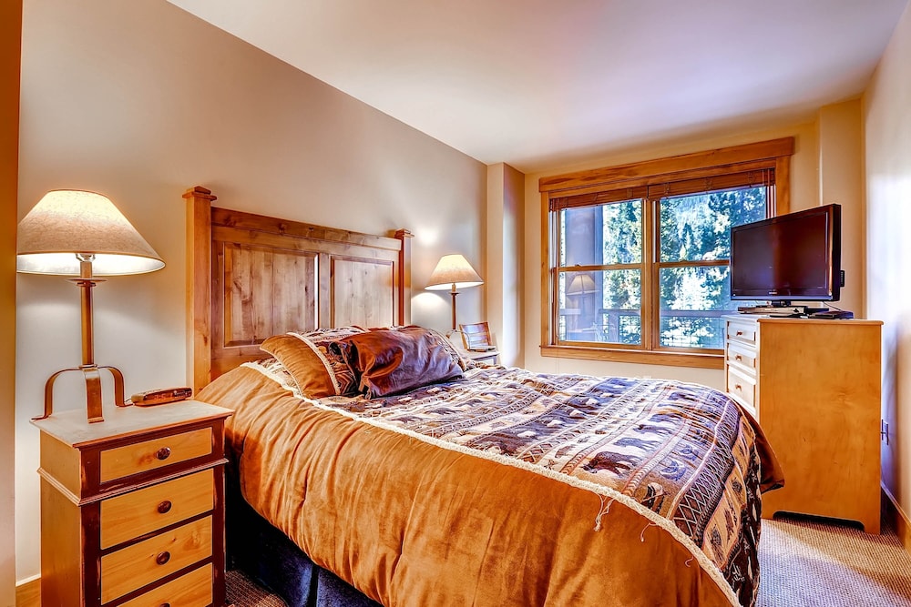 Springs 2 Bed 3 Bath Murphy 14/50