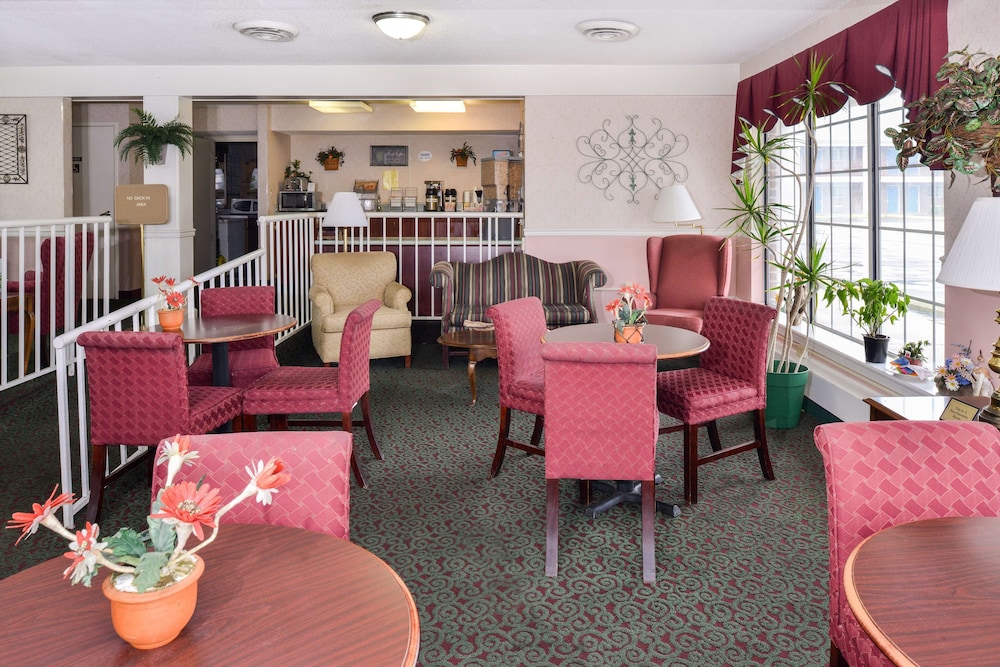 Americas Best Value Inn Edenton 23/36