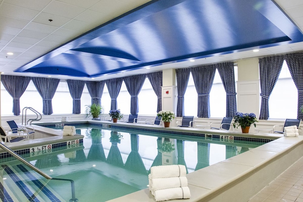 Salem Waterfront Hotel and Suites 5/45
