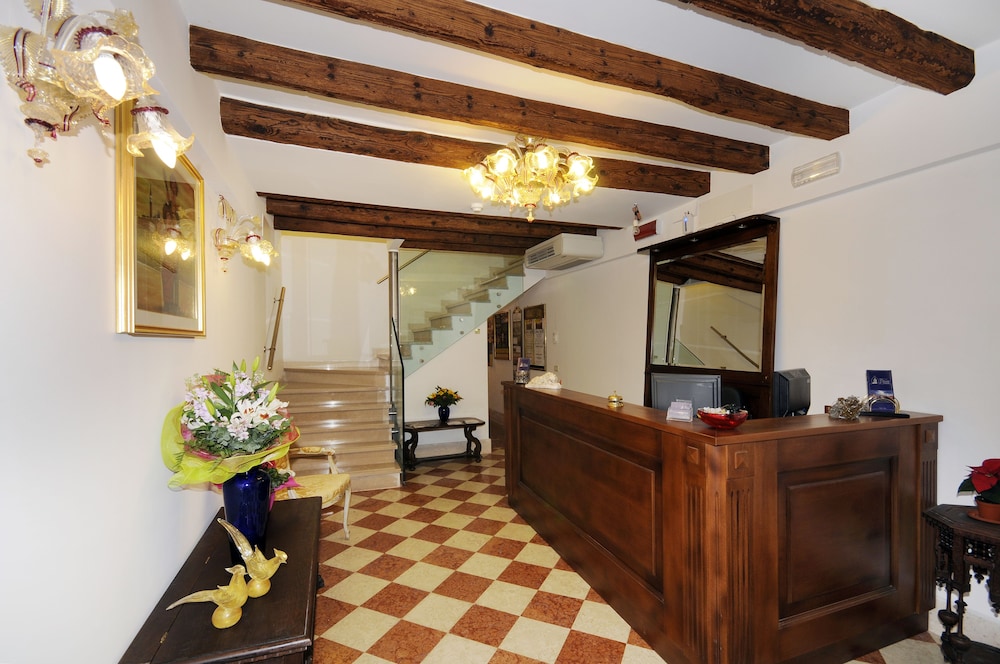 Lobby at Il Mercante Di Venezia, VENICE
