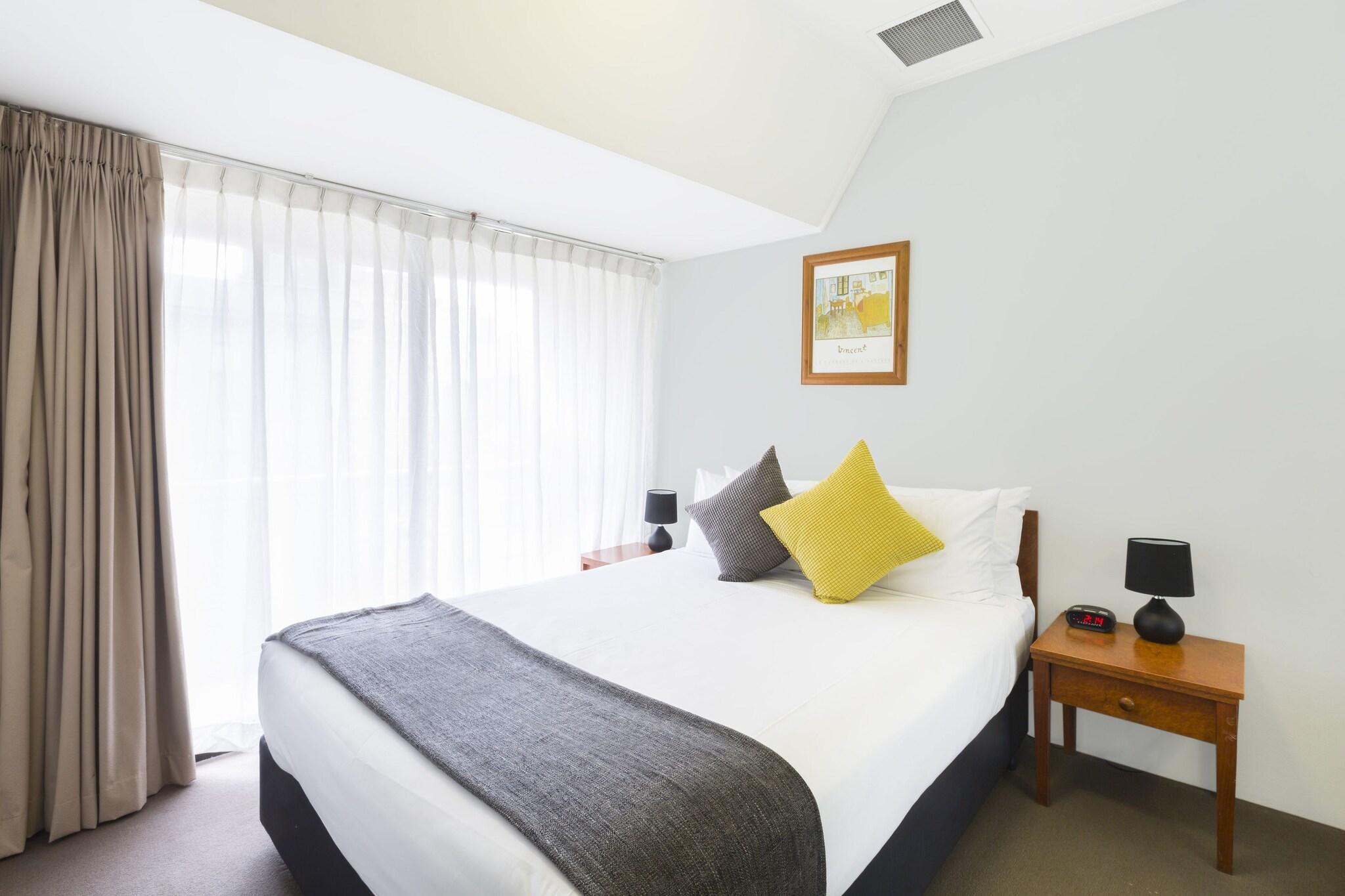 Standard, Double Bed