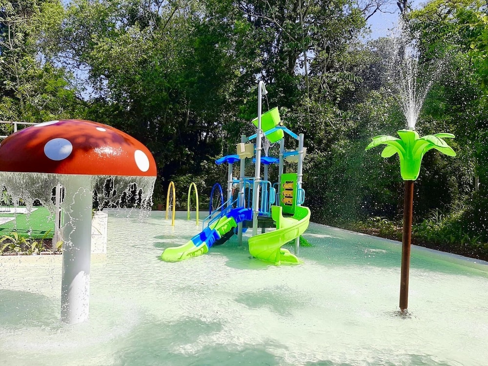 Rainforest de Selva Hotel 38/65