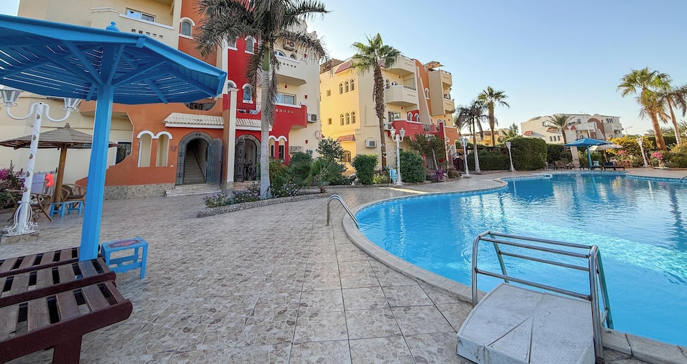 Green Garden Resort 24/50