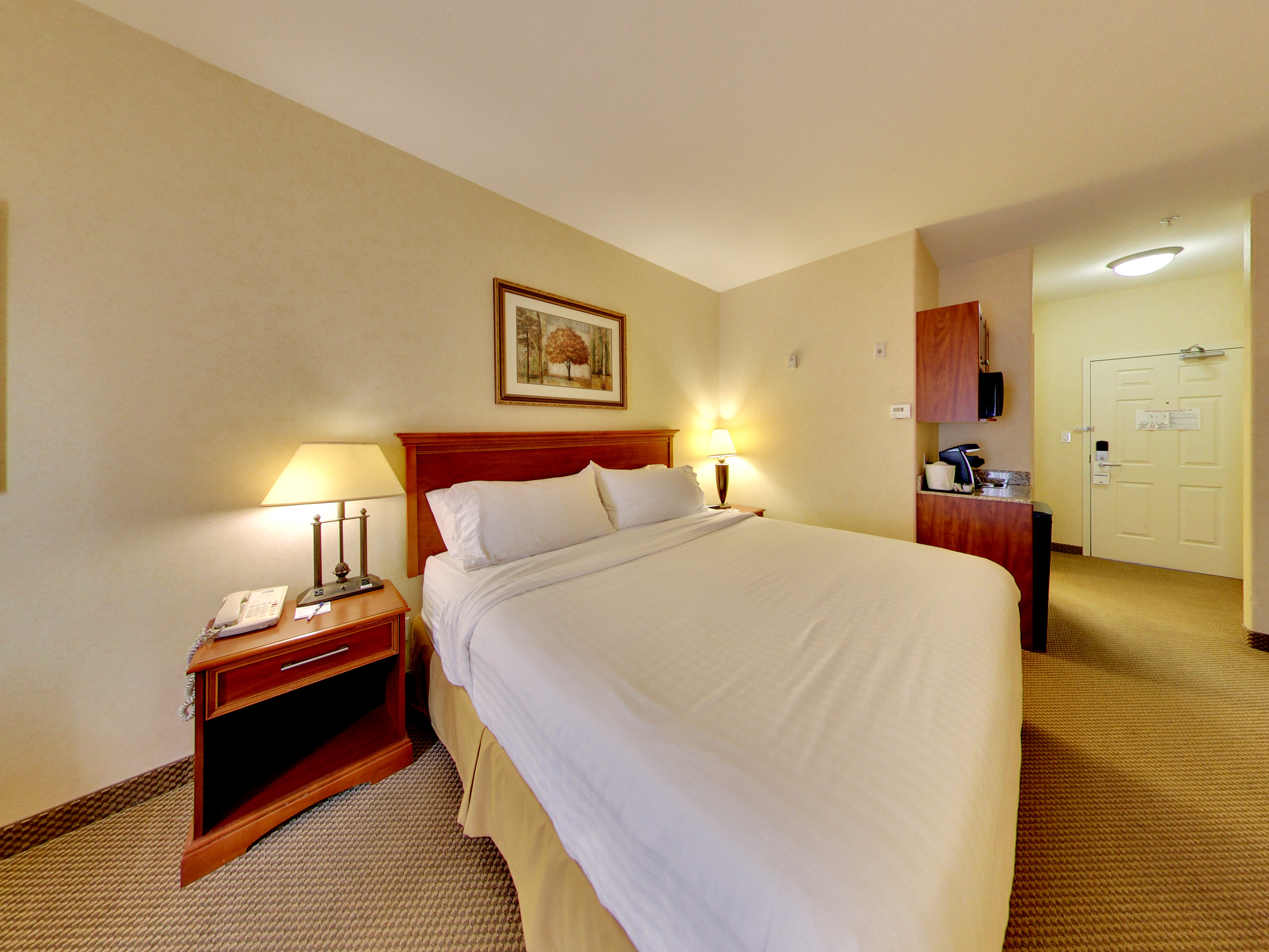 Holiday Inn Express Hotel Suites Edmonton International Airport 13/50