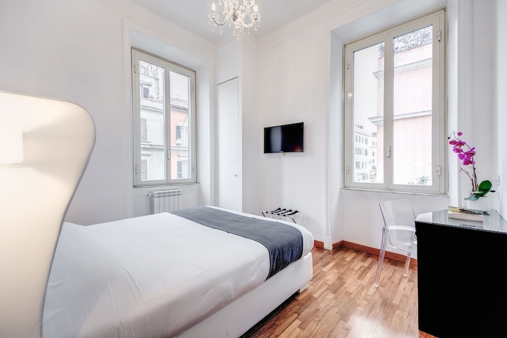 Imperia Suite 5/48