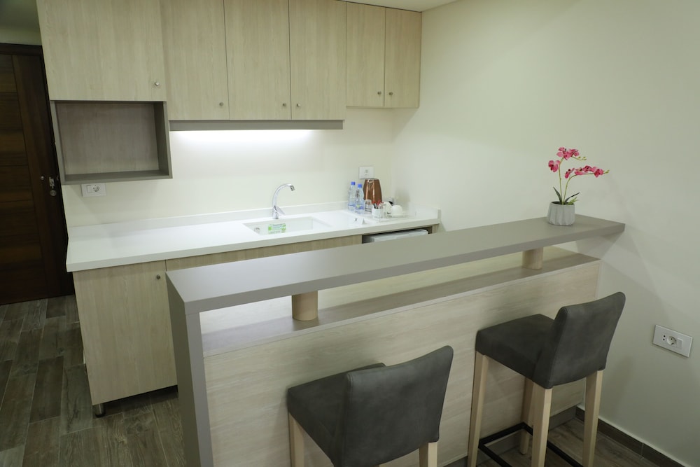 Byblos Palms Suite Hotel, Byblos 7/37
