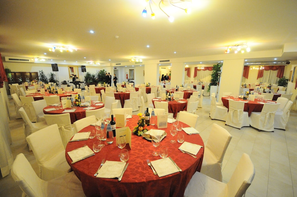 Club Hotel Dante Cervia 51/70