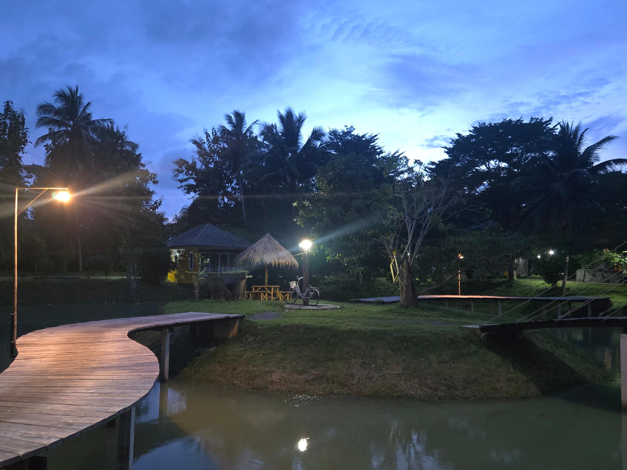 Farmsuk Residence And Resort 76/87