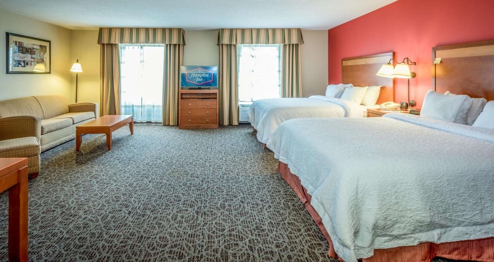 Hampton Inn Enterprise 18/40
