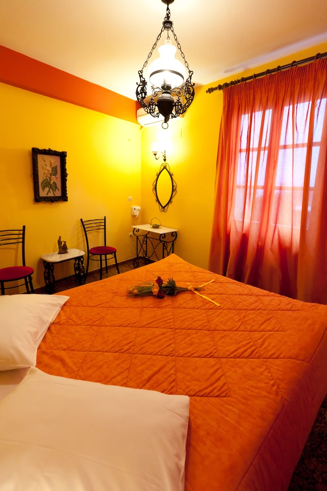 Economy, Double Bed, Sea View