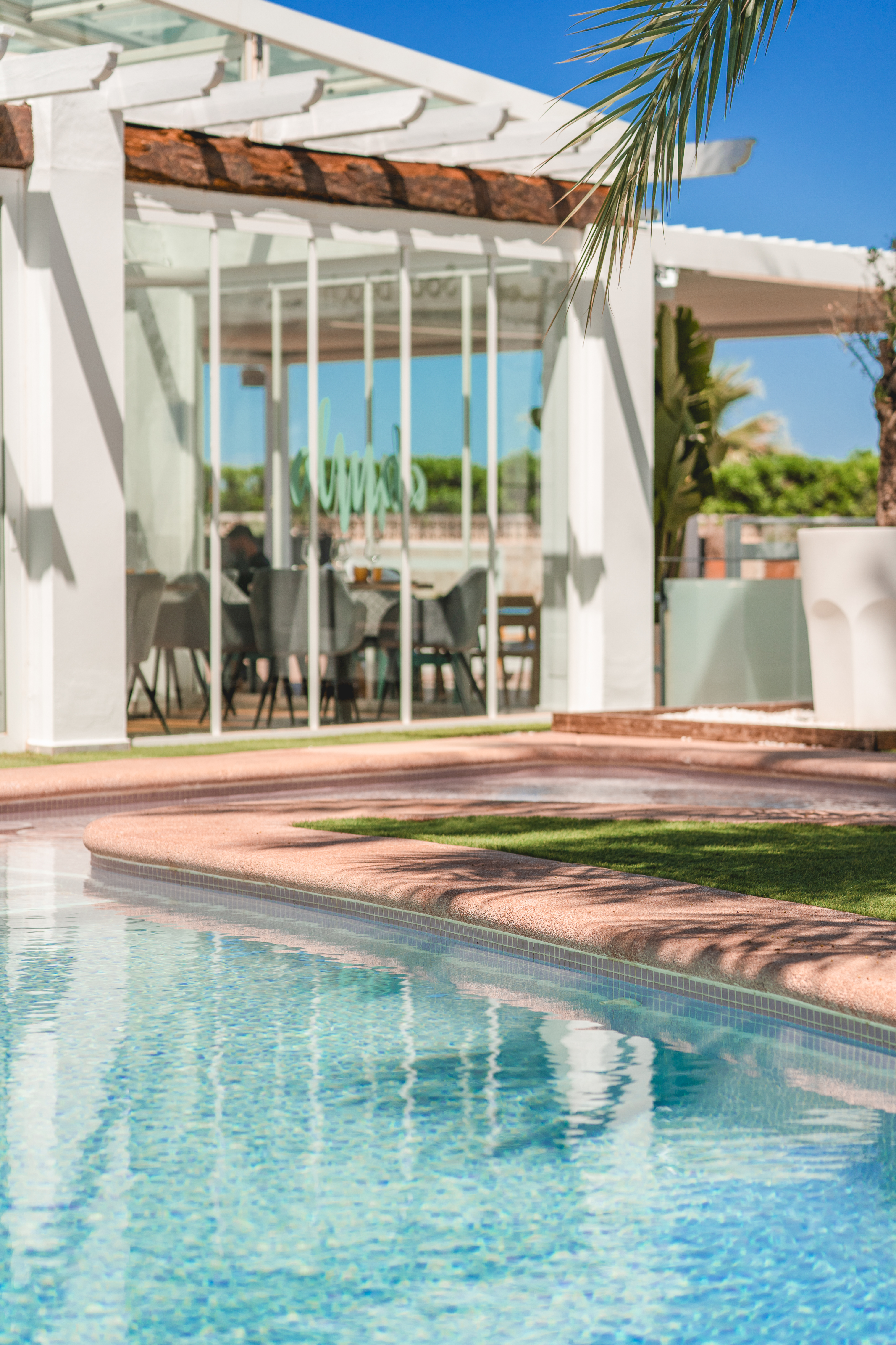 Soul Beach Hotel By Mc 27/28