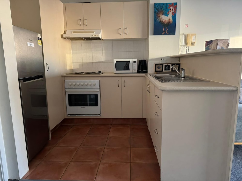 Chevron Palms Holiday Apartments 30/35