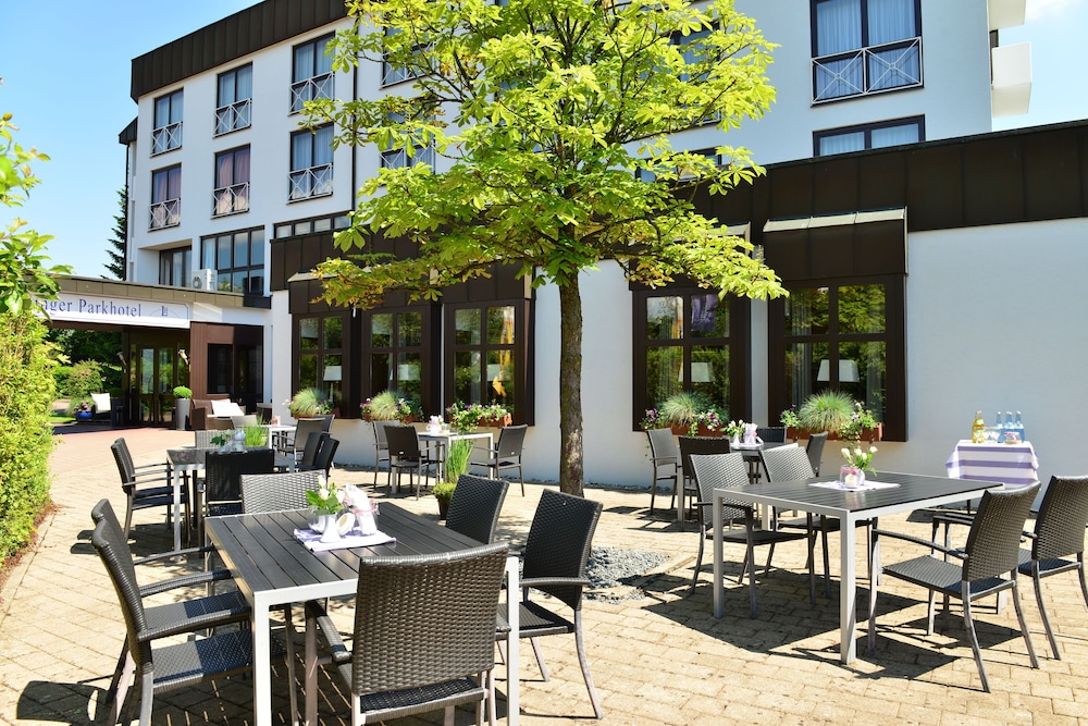 Lobinger Parkhotel 20/31