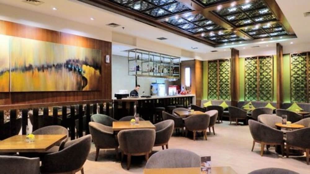 eL Hotel Jakarta 32/47