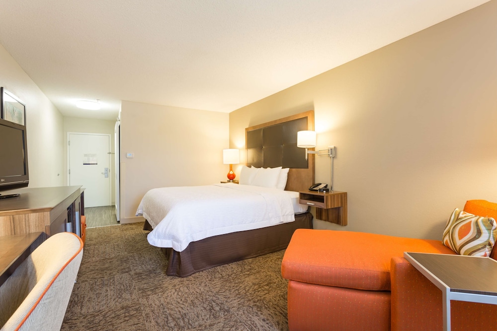 Hampton Inn Havelock 24/56