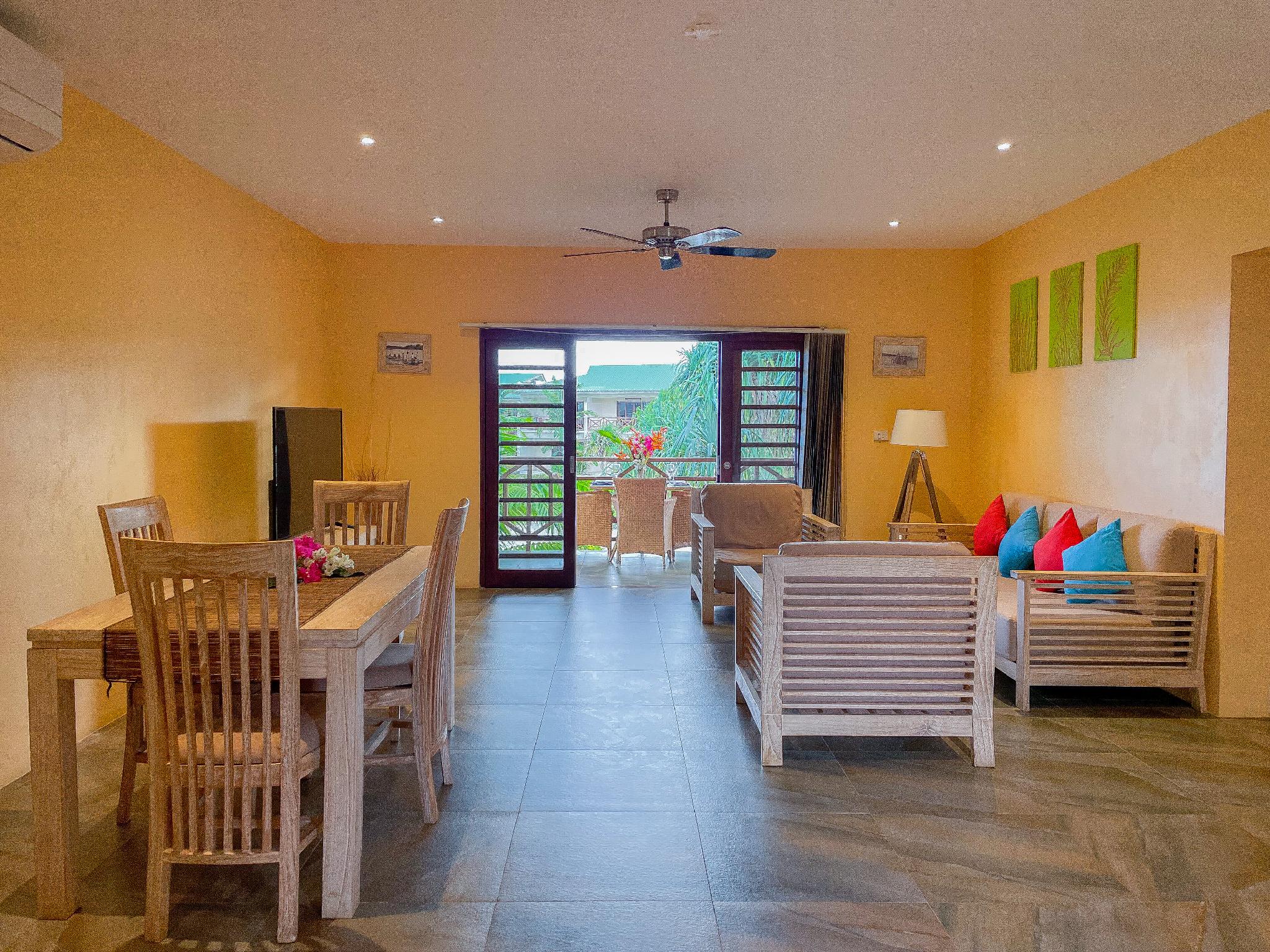 2 Bedrooms, Apartment, Sea View