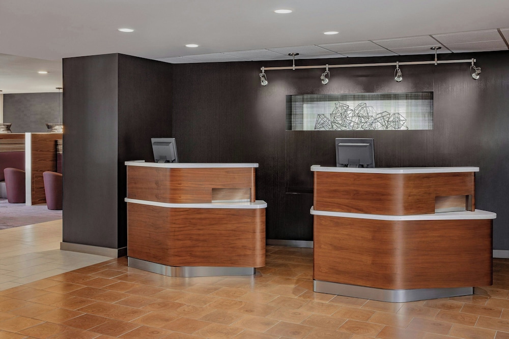 Courtyard by Marriott Greensboro 2/18
