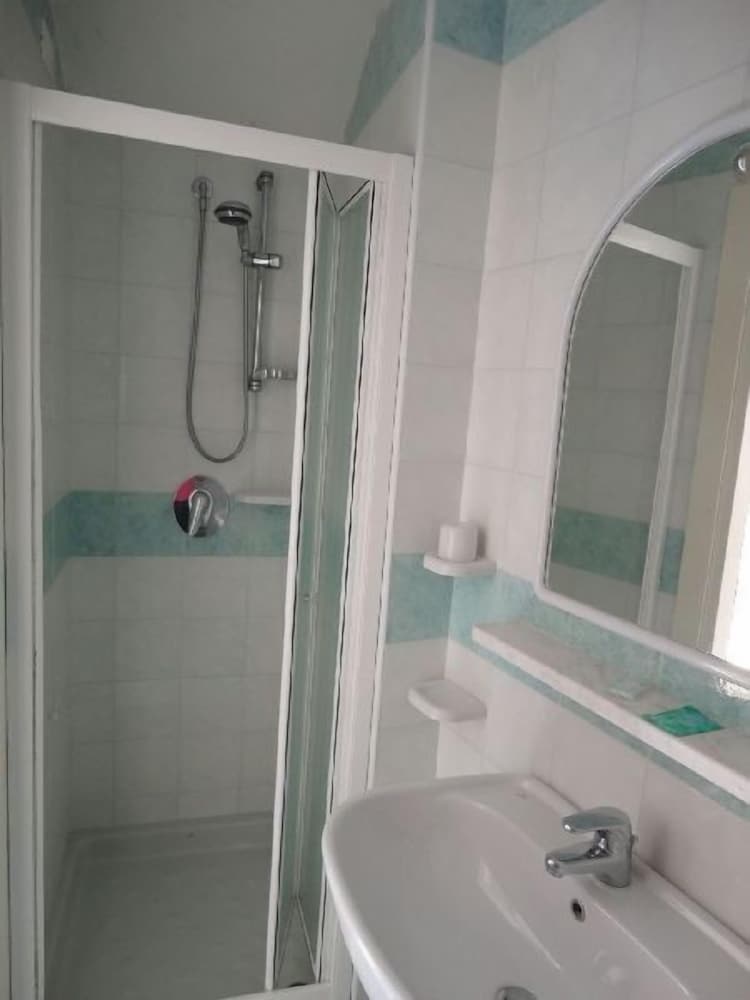 Hotel Candia 58/58
