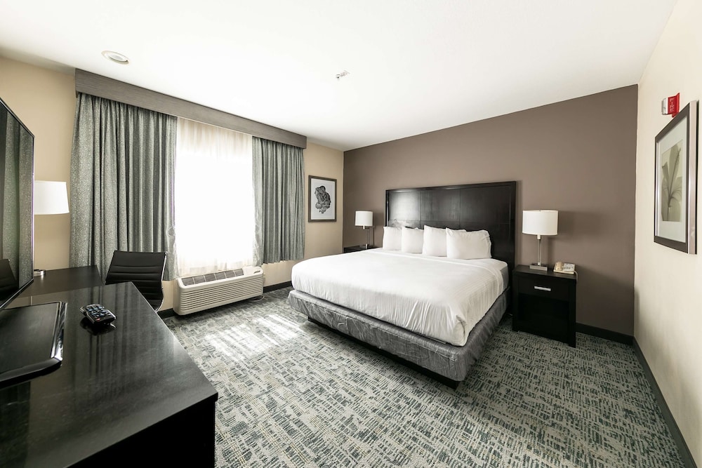 STANDARD, KING BED