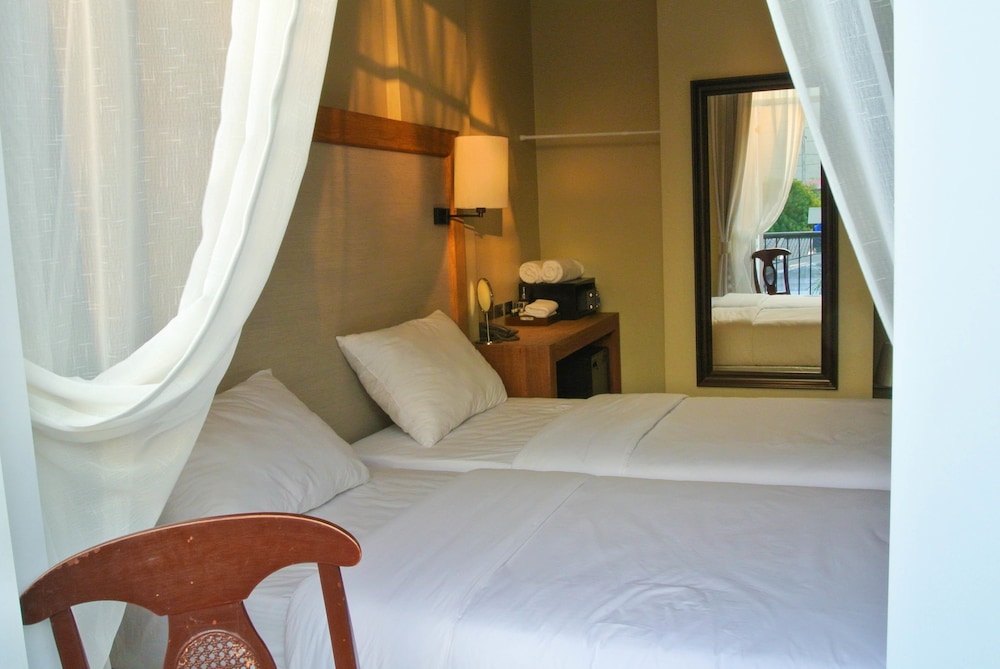 Superior, Mansion, Double Bed، LITTLE NYONYA HOTEL 2/3
