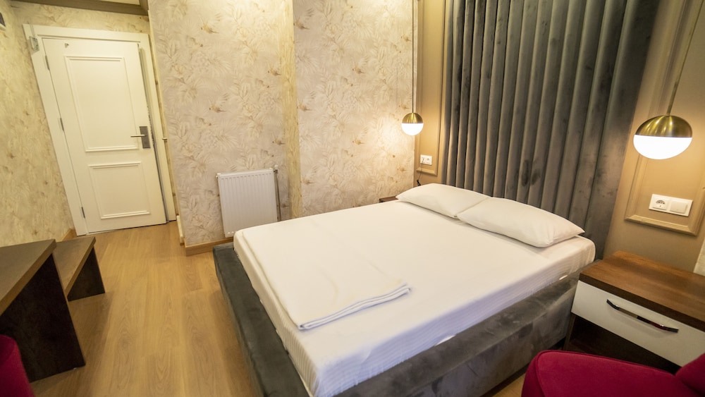 Dymar Hotel 18/28