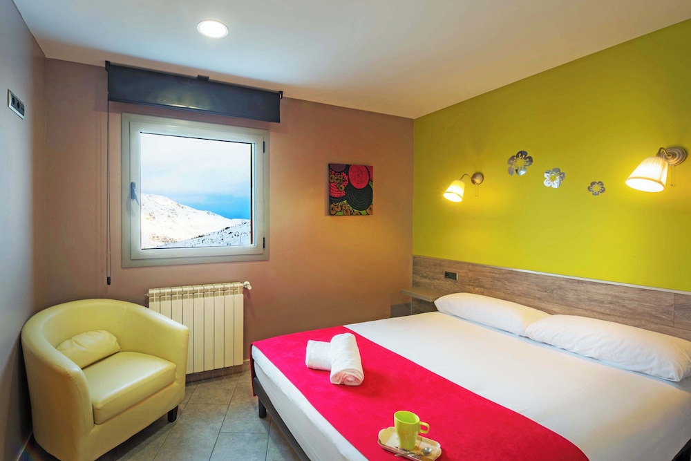 Olimpiades Aparthotel 26/66