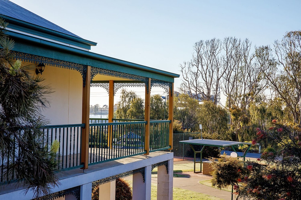 Yarrawonga Mulwala Golf Club Resort 3/86