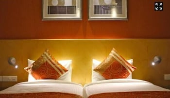 Savoy Suites Manesar 21/59