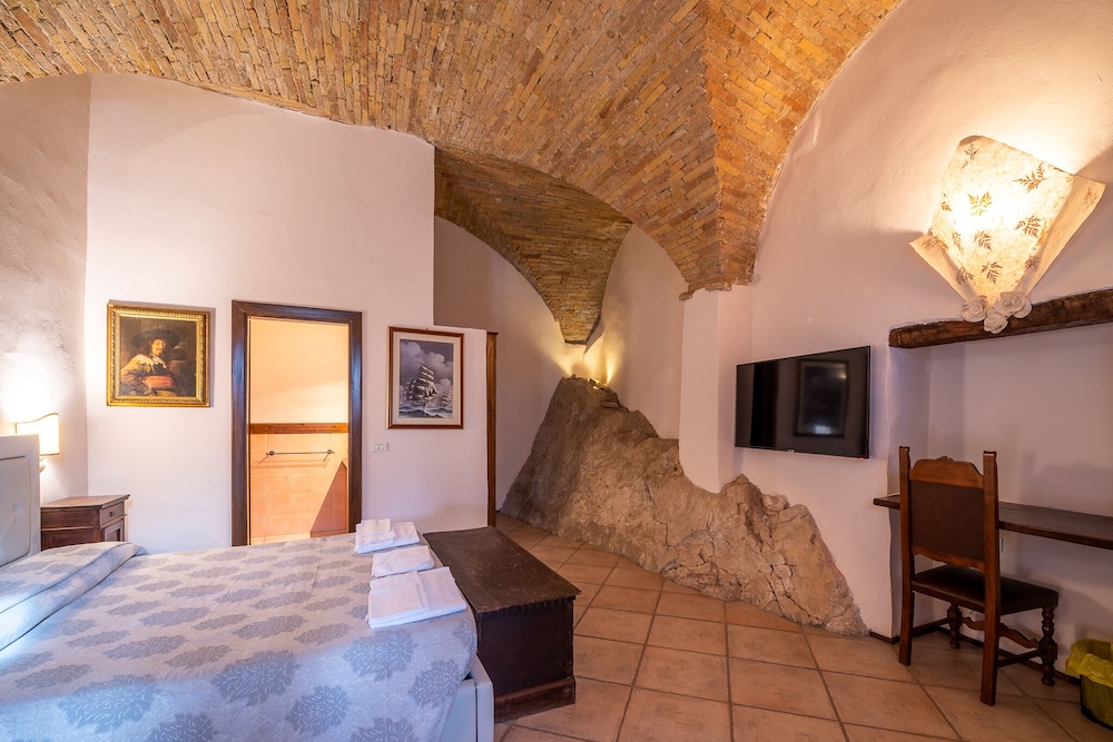 HOTEL TREVI 13/26