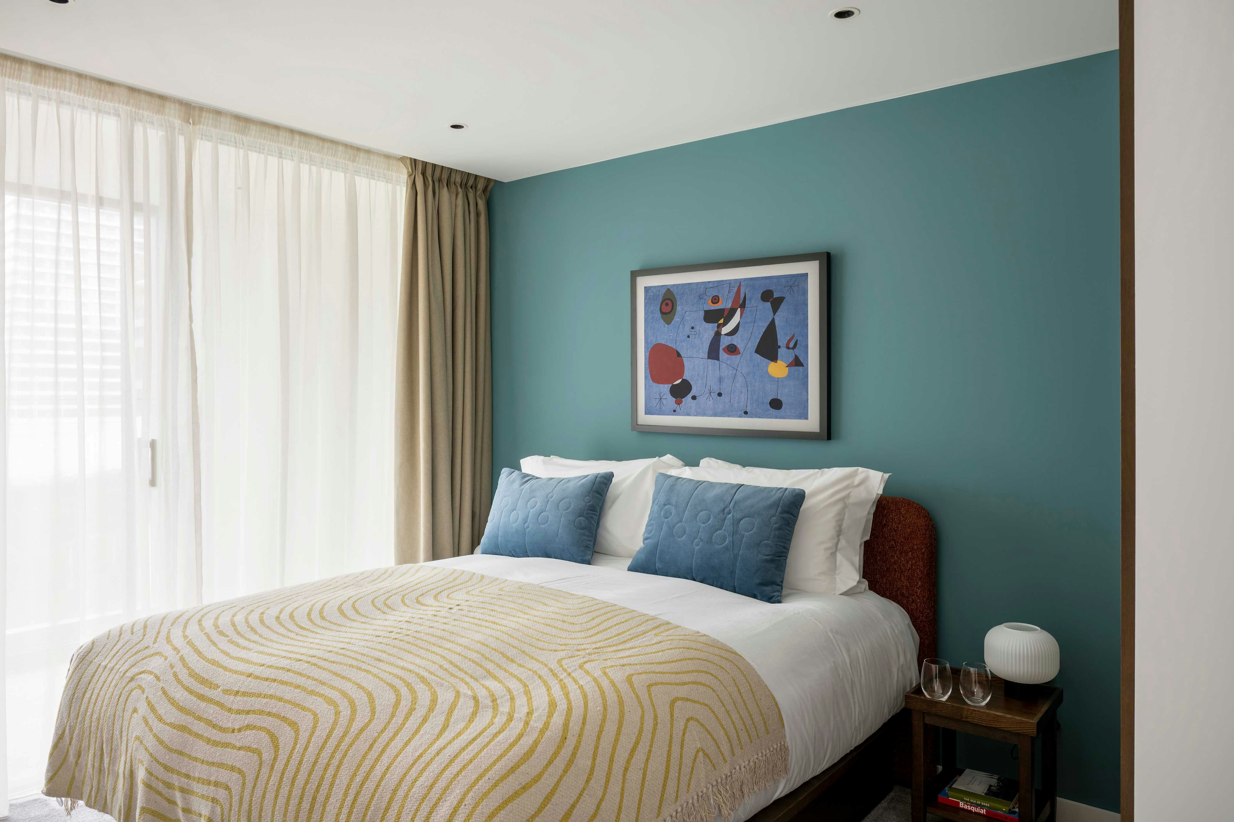 1 BEDROOM, APARTMENT