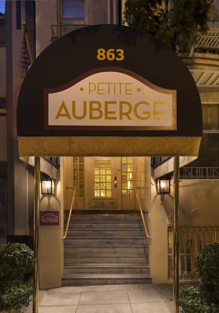 Petite Auberge 3/53