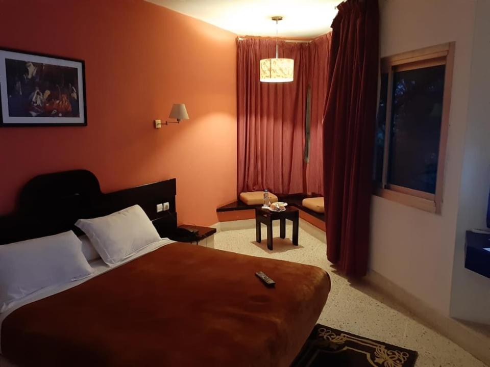 Hotel Continental Khenifra 8/25