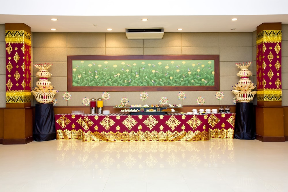 Bali Rani Hotel 12/64