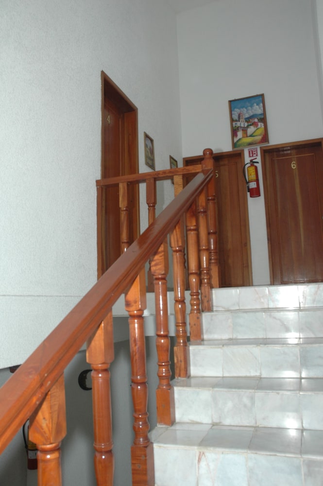 Villas Mercedes 18/40