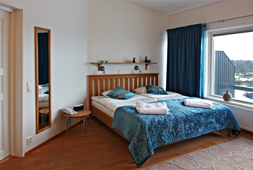 HOTEL HAVSVIDDEN 14/70
